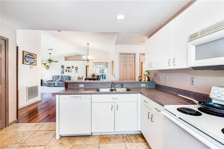 8164  Harrisburg  DR, Fort Myers, FL 33967