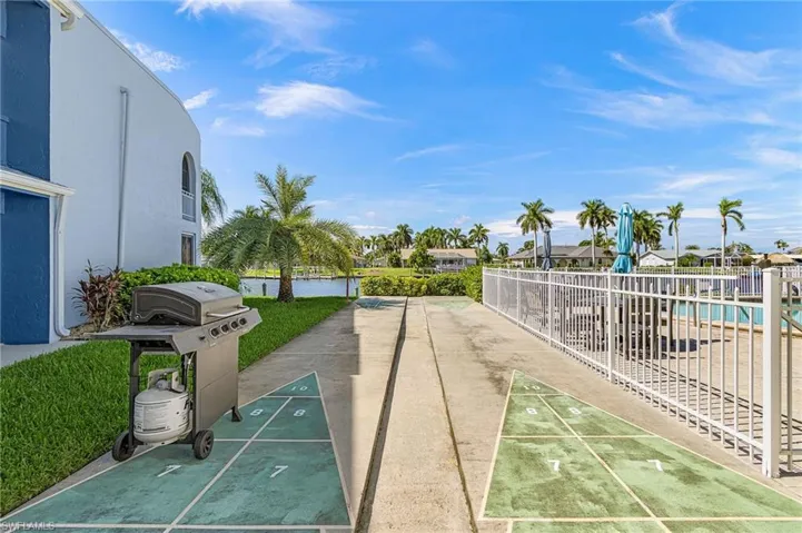 1926 Se 43rd St 217, Cape Coral, Florida 33904