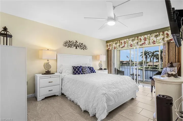 1926 Se 43rd St 217, Cape Coral, Florida 33904