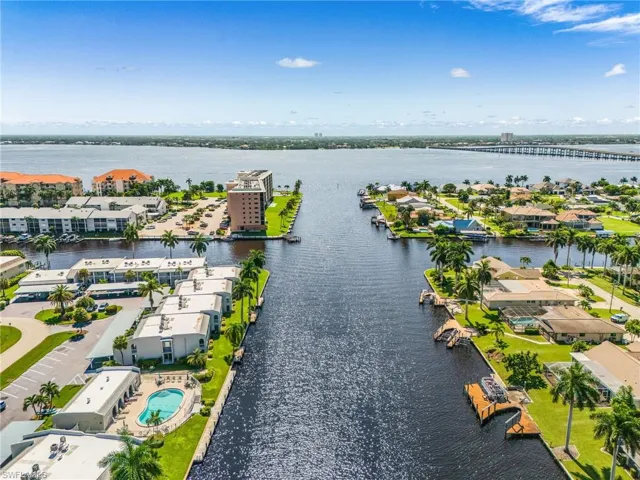 1926 Se 43rd St 217, Cape Coral, Florida 33904