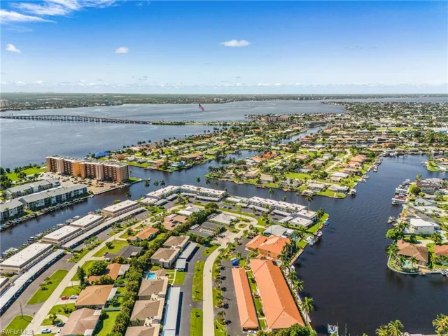 1926 Se 43rd St 217, Cape Coral, Florida 33904
