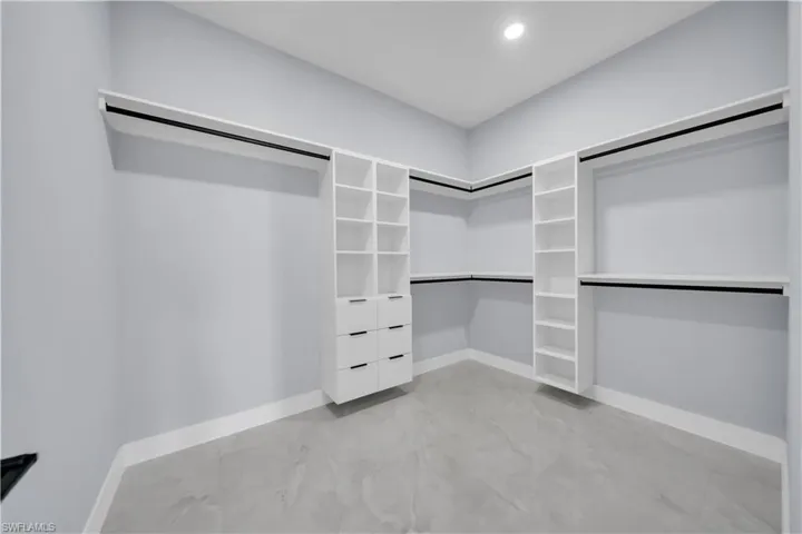 10 Sw 35th Ave, Cape Coral, Florida 33991