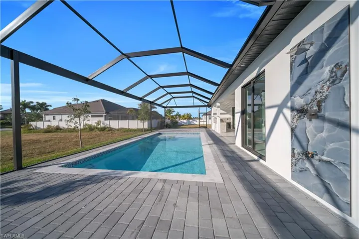 10 Sw 35th Ave, Cape Coral, Florida 33991