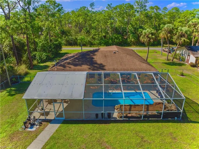 612  James  AVE, Lehigh Acres, FL 33936