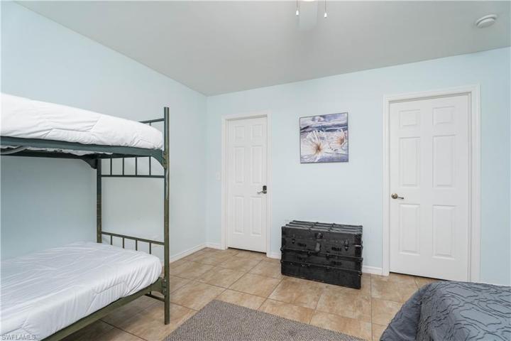 2400  55th SW TER, Naples, FL 34116