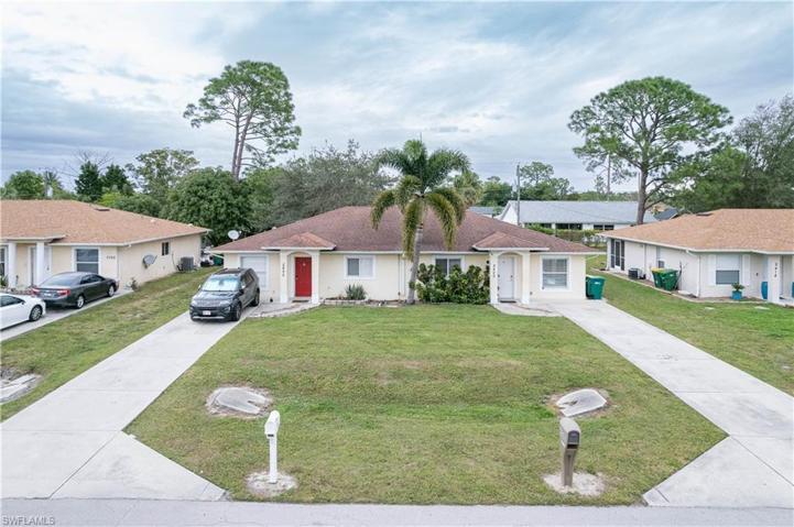 2400  55th SW TER, Naples, FL 34116