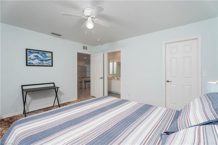 2400  55th SW TER, Naples, FL 34116