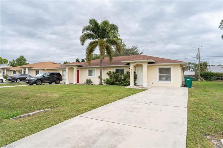 2400  55th SW TER, Naples, FL 34116