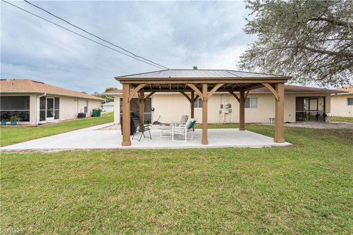 2400  55th SW TER, Naples, FL 34116