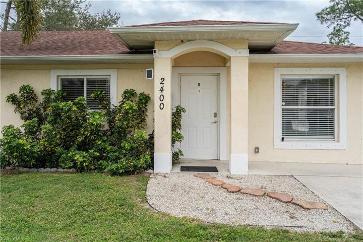 2400  55th SW TER, Naples, FL 34116