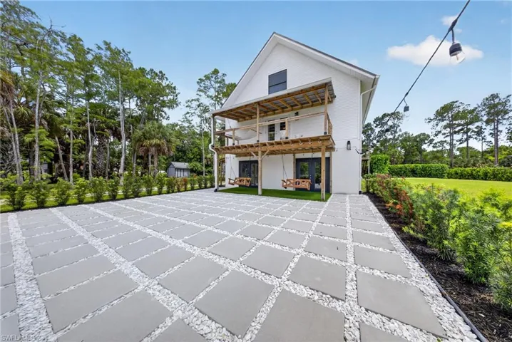 5191 Coral Wood Dr, Naples, Florida 34119