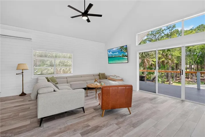 5191 Coral Wood Dr, Naples, Florida 34119