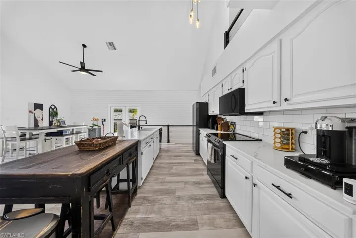 5191 Coral Wood Dr, Naples, Florida 34119