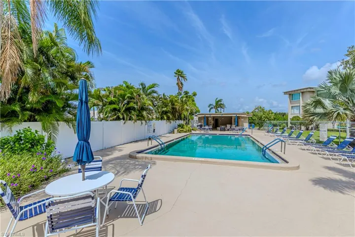 2244 Winkler Ave 108, Fort Myers, Florida 33901