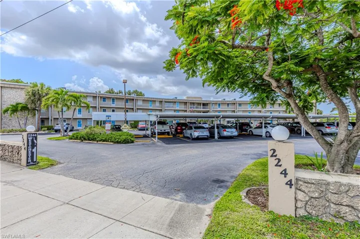 2244 Winkler Ave 108, Fort Myers, Florida 33901