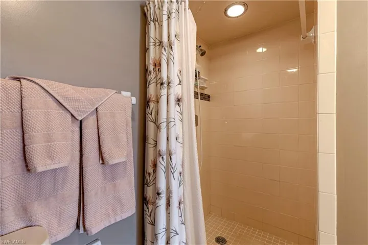 2244 Winkler Ave 108, Fort Myers, Florida 33901