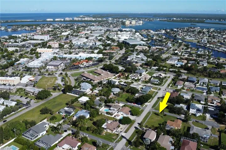 245 Quail Dr, Marco Island, Florida 34145