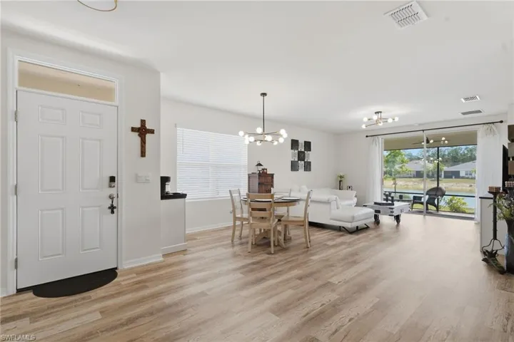 Spacious open concept living with amazing views!