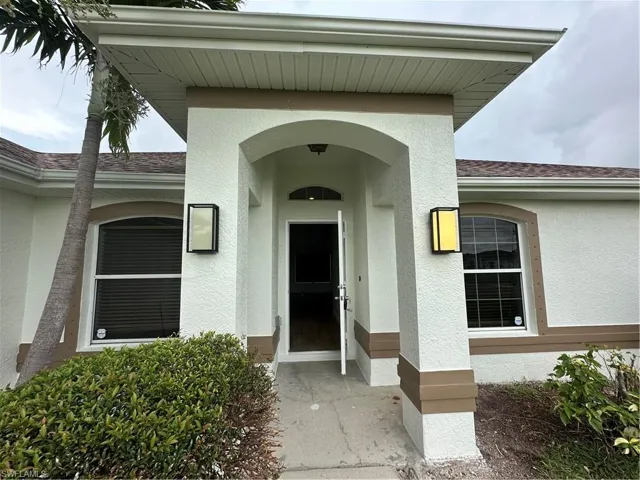 1300 Sw 22nd Ave, Cape Coral, Florida 33991