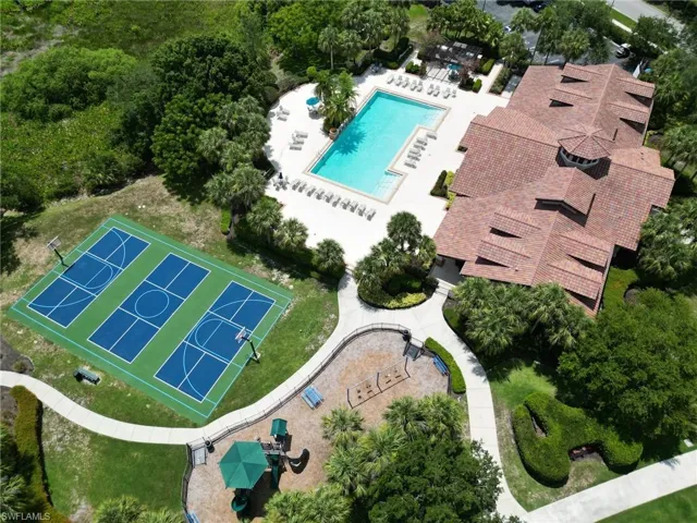 10085 Avalon Lake Cir, Fort Myers, Florida 33913