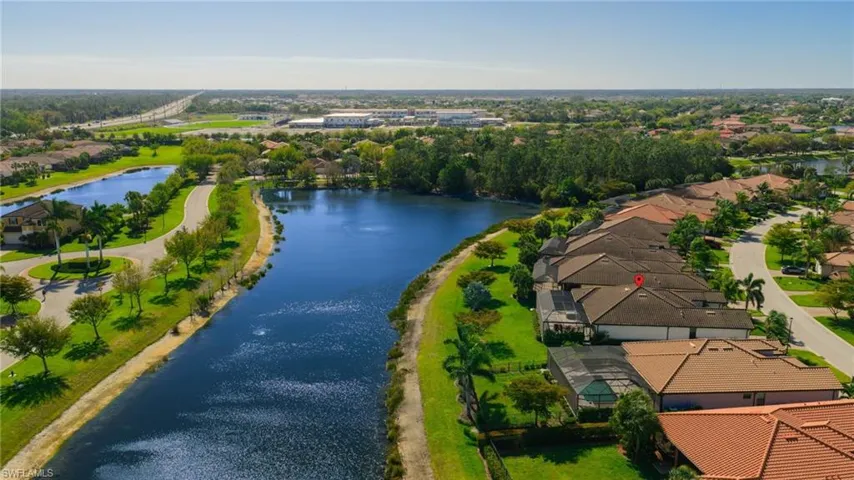 10085 Avalon Lake Cir, Fort Myers, Florida 33913