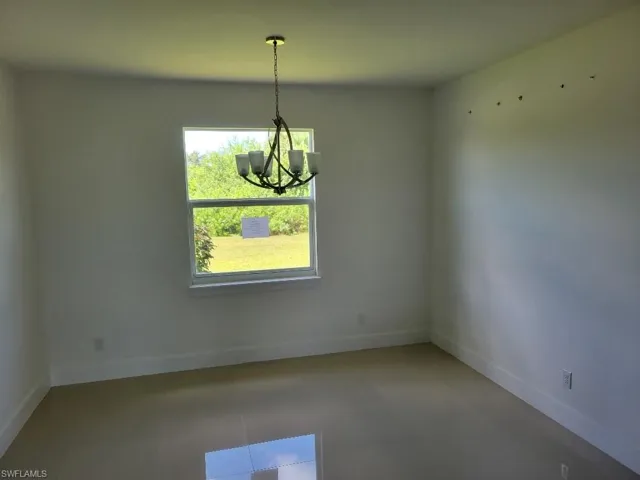 2128 Ne 40th St, Cape Coral, Florida 33909