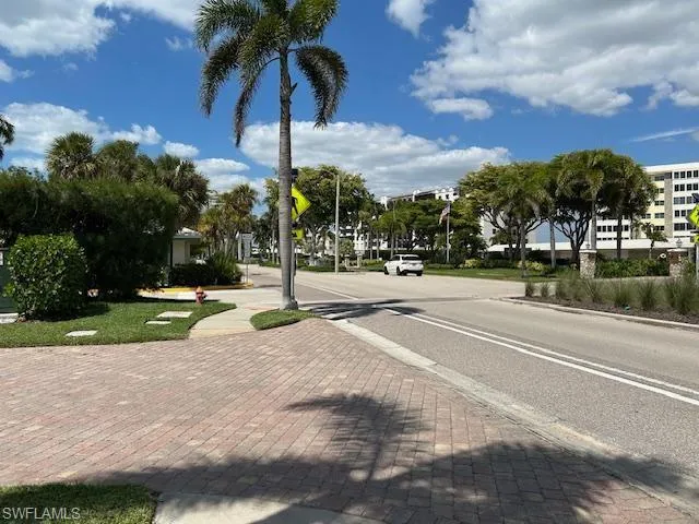 GULF SHORE BLVD
