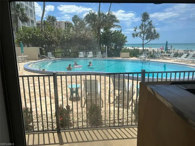 3399 Gulf Shore Blvd N 109, Naples, Florida 34103