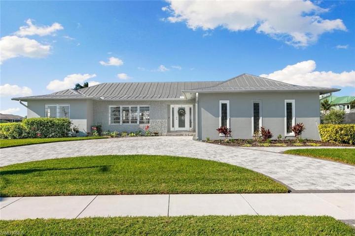 front of House, Circular Paver Driveway
