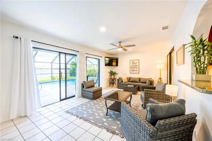 420 Sw 37th St, Cape Coral, Florida 33914