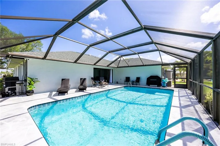 420 Sw 37th St, Cape Coral, Florida 33914