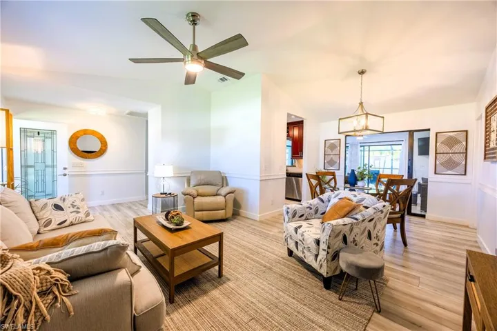 420 Sw 37th St, Cape Coral, Florida 33914