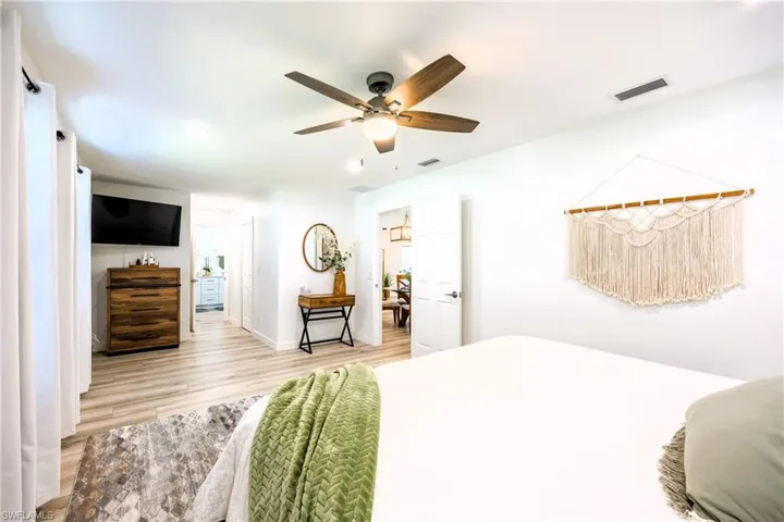 420 Sw 37th St, Cape Coral, Florida 33914