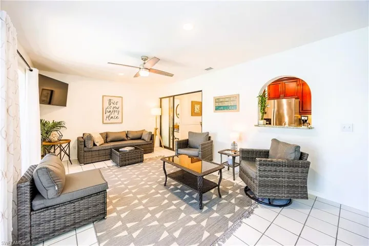 420 Sw 37th St, Cape Coral, Florida 33914