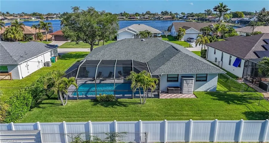 420 Sw 37th St, Cape Coral, Florida 33914