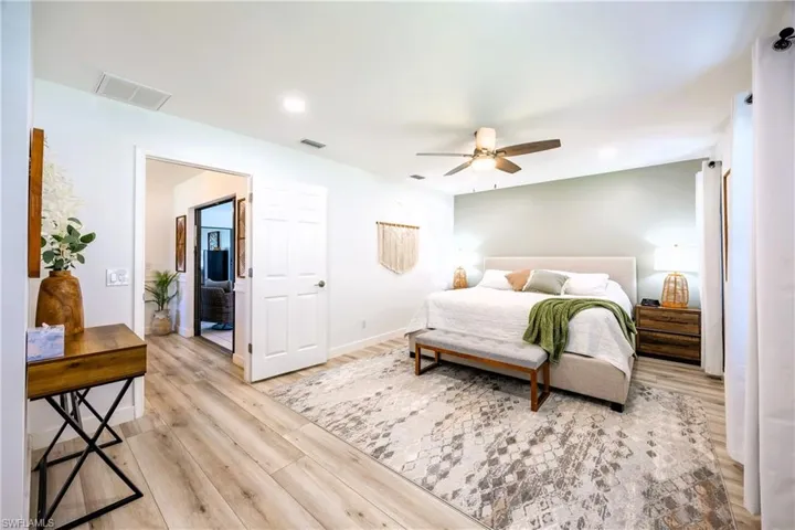 420 Sw 37th St, Cape Coral, Florida 33914