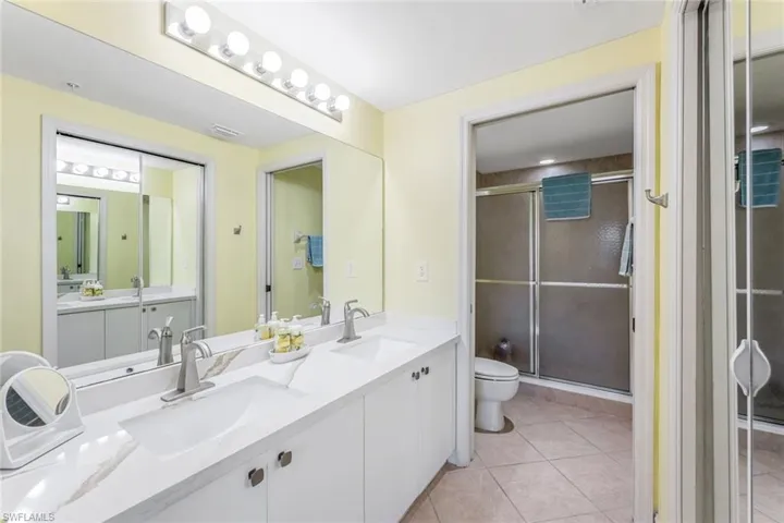 7822 Great Heron Way 206, Naples, Florida 34104