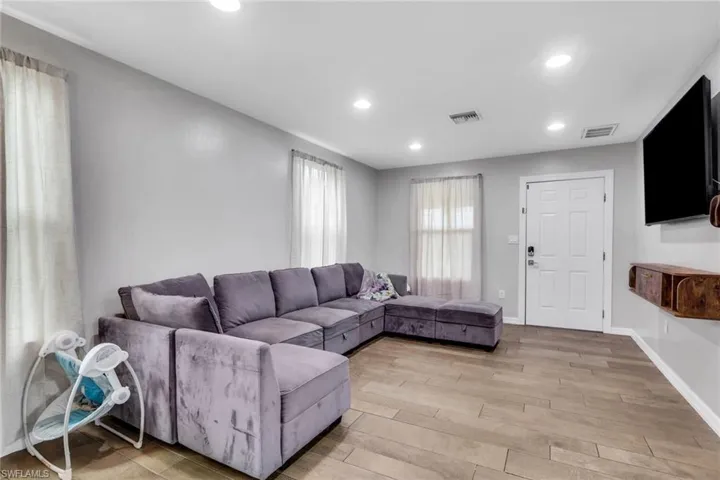341 Golden Gate Blvd E, Naples, Florida 34120
