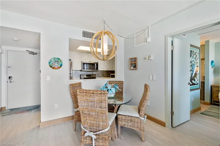 180 Seaview Ct 911, Marco Island, Florida 34145