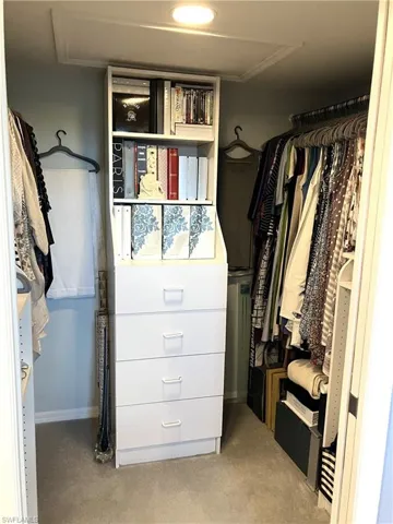 Walk in Custom Closet