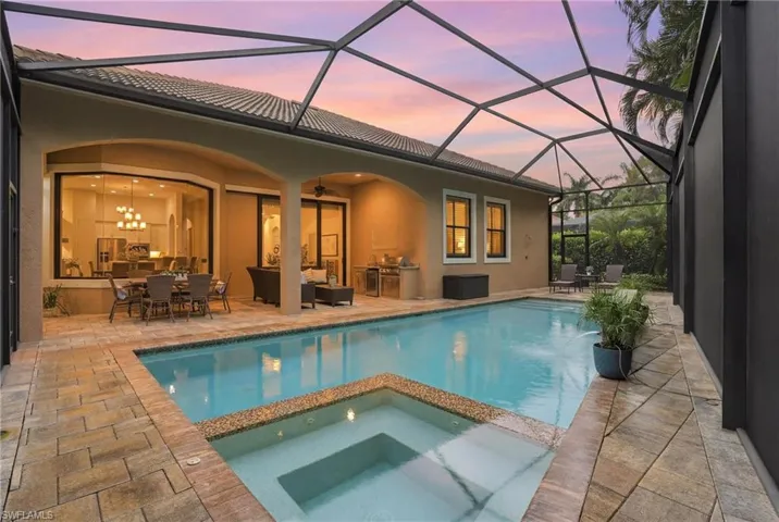 5717 Hammock Isles Dr, Naples, Florida 34119