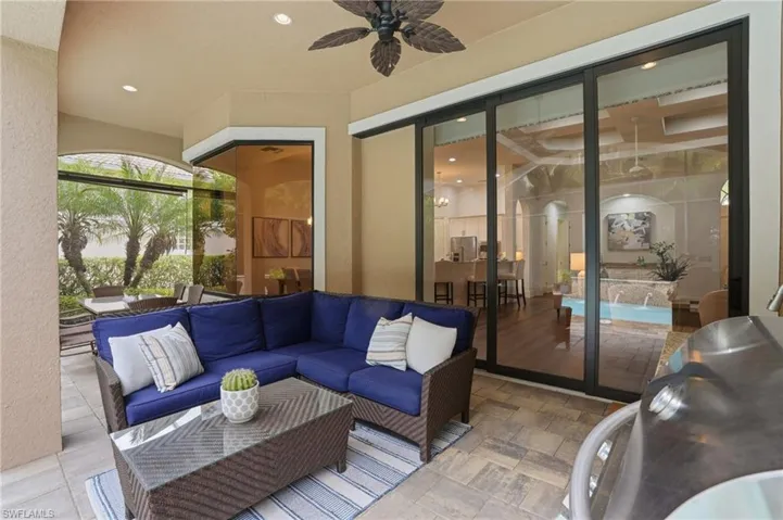 5717 Hammock Isles Dr, Naples, Florida 34119