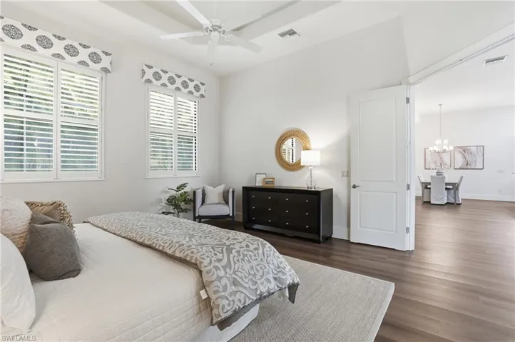 5717 Hammock Isles Dr, Naples, Florida 34119