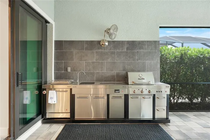 9405 Whooping Crane Way, Naples, Florida 34120
