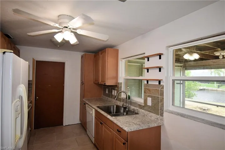 2014 SE 12th TER, CAPE CORAL FL 33990