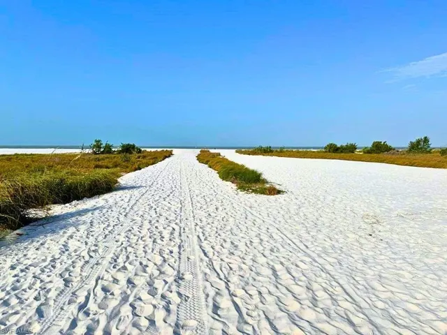 BEACH ACCESS