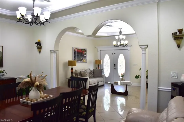 3670 8th Ave Se, Naples, Florida 34117