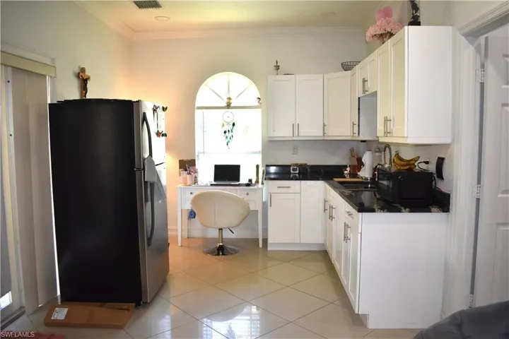 3670 8th Ave Se, Naples, Florida 34117