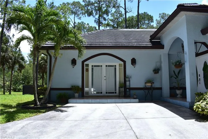 3670 8th Ave Se, Naples, Florida 34117