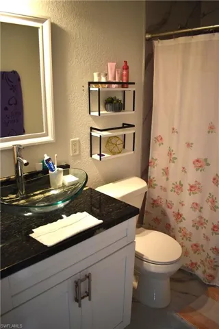 3670 8th Ave Se, Naples, Florida 34117